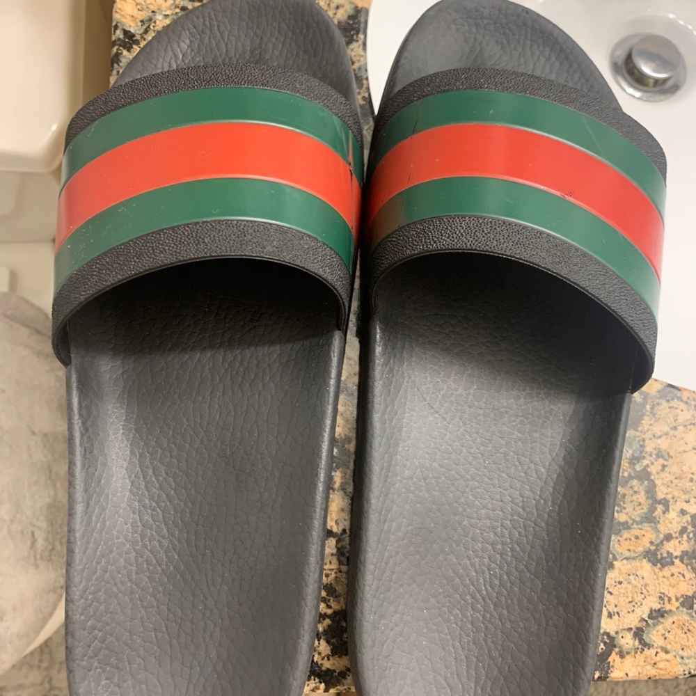 Authentic men’s Gucci slides